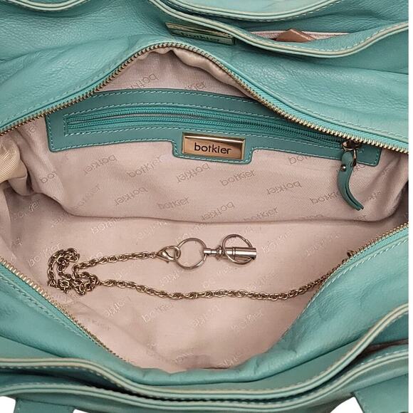 Botkier Trigger bag in hunter green - Picture 8 of 10